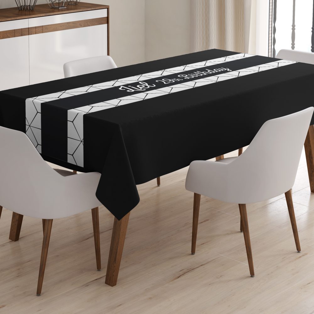 ראנר מודפס גאומטרי שחור לבן