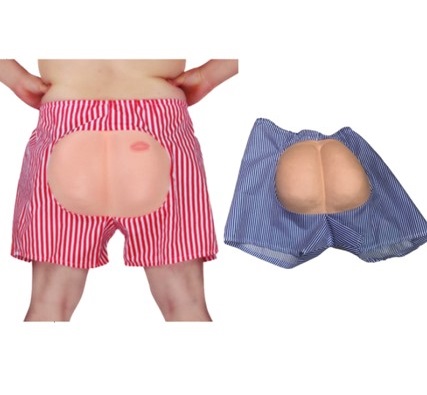 מכנסי פסים עם ישבן בחוץ