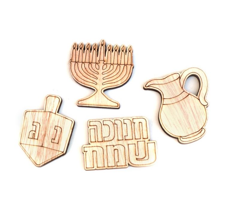 8 חיתוכי עץ חנוכה לצביעה